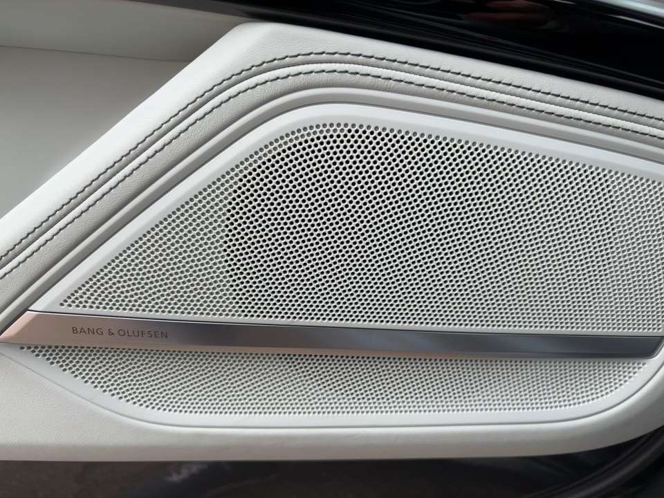 Audi A8 - Imagem 14