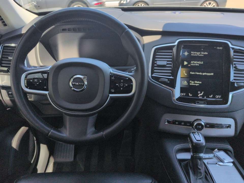 Volvo XC90 - Imagem 11