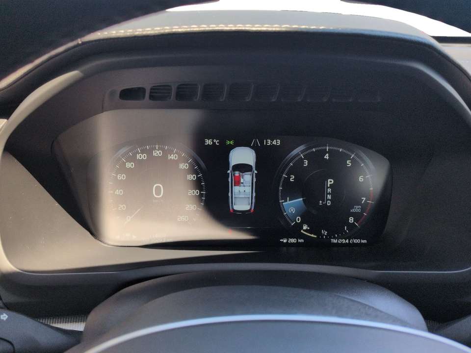 Volvo XC90 - Imagem 13