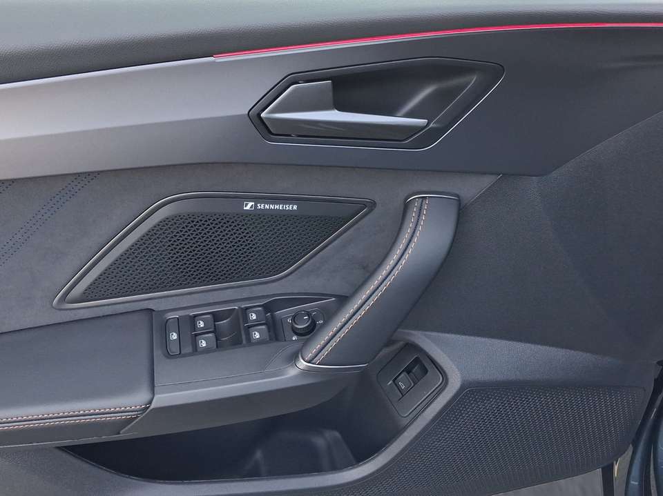 CUPRA Leon - Imagem 12