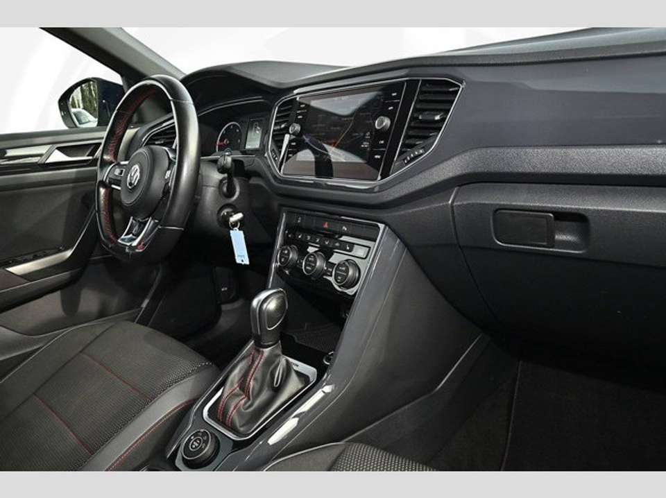 Volkswagen T-Roc - Imagem 13