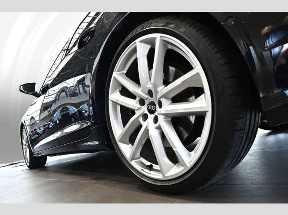 Audi S6 - Imagem 5