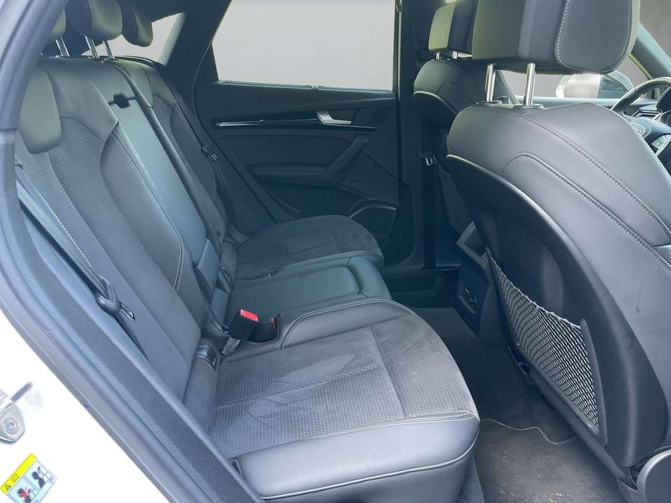 Audi SQ5 - Imagem 12