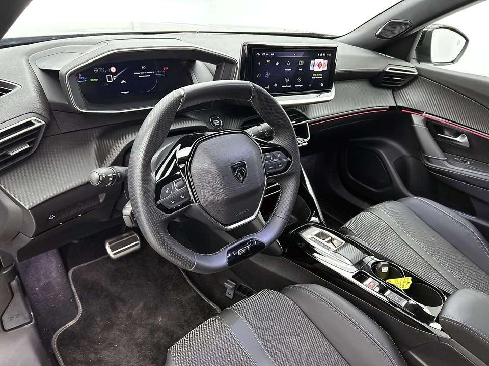 Peugeot e-2008 - Imagem 11