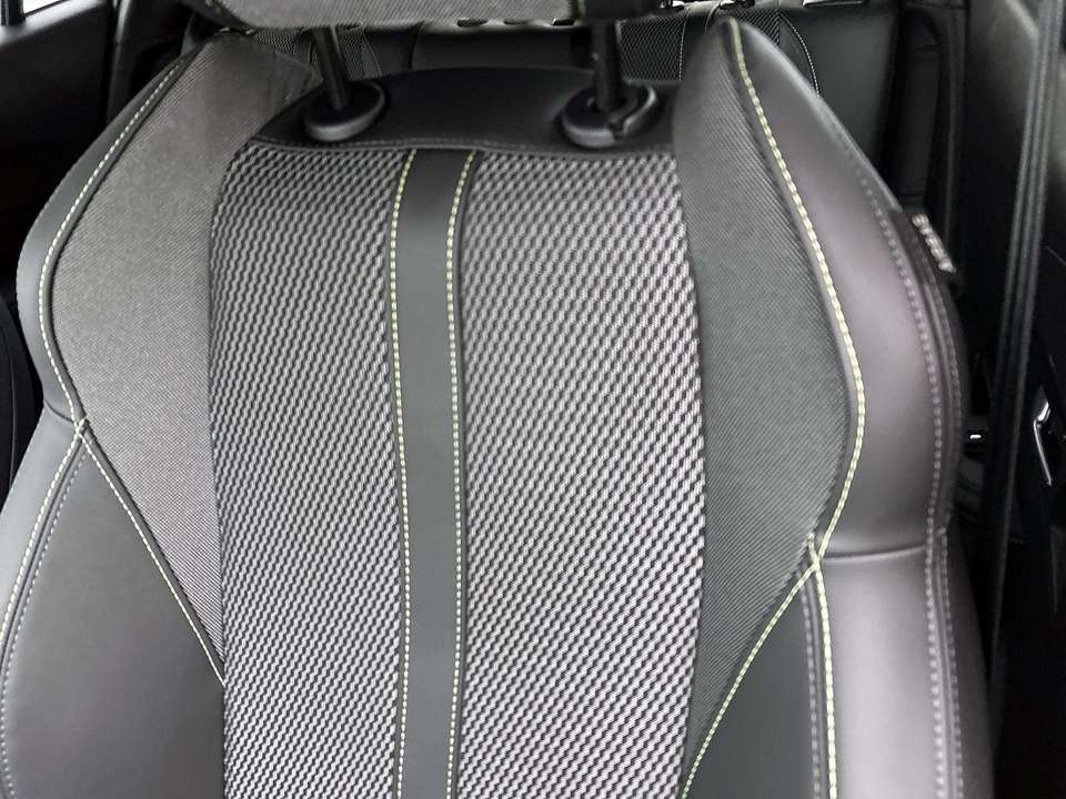 Peugeot e-2008 - Imagem 15