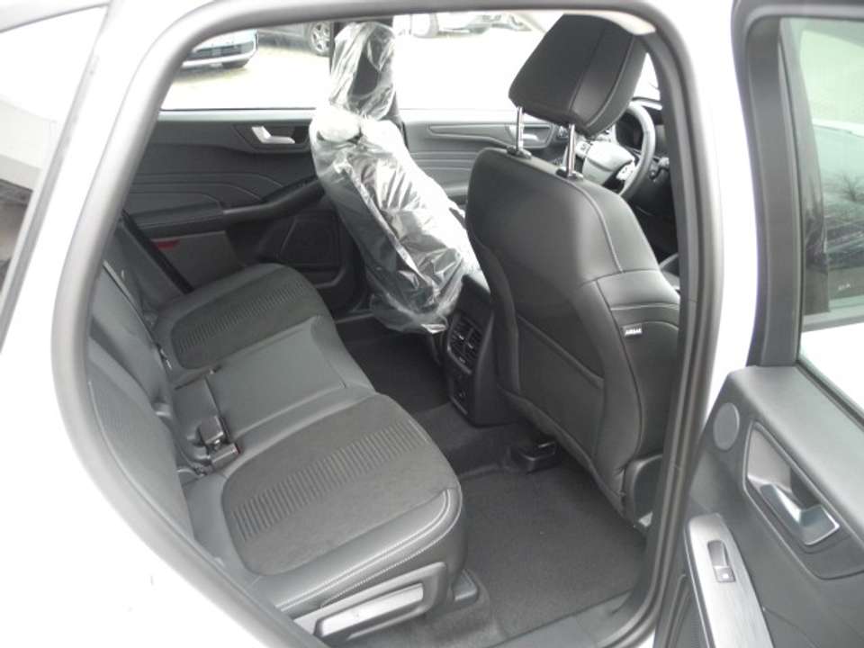 Ford Kuga - Imagem 6