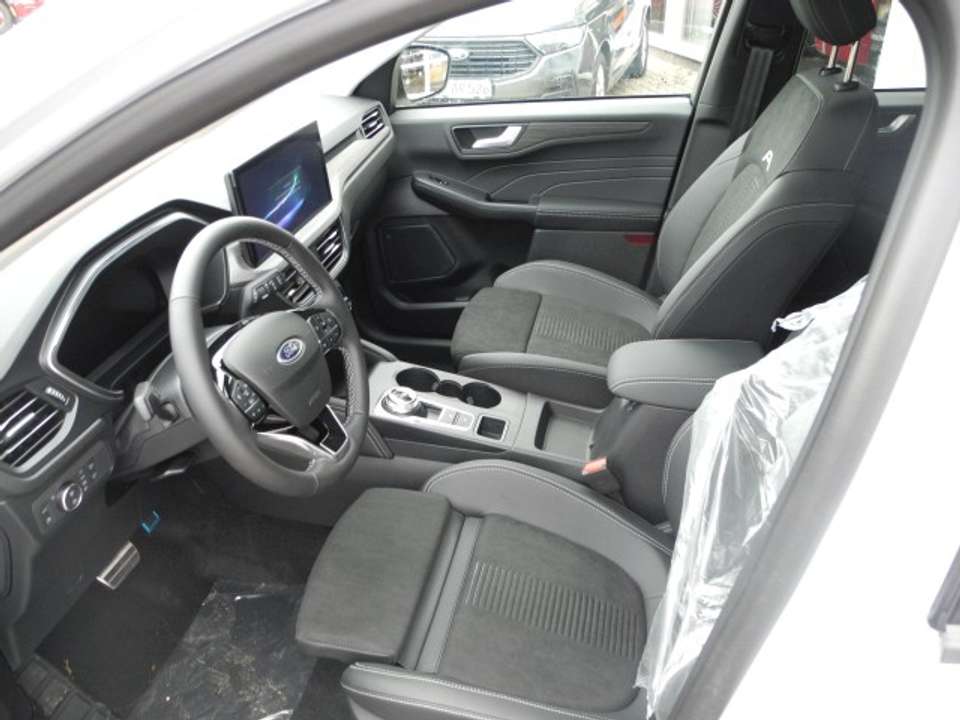 Ford Kuga - Imagem 9