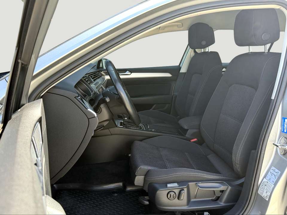 Volkswagen Passat Variant - Imagem 5