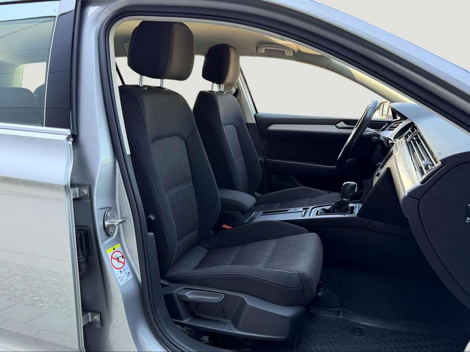 Volkswagen Passat Variant - Imagem 8