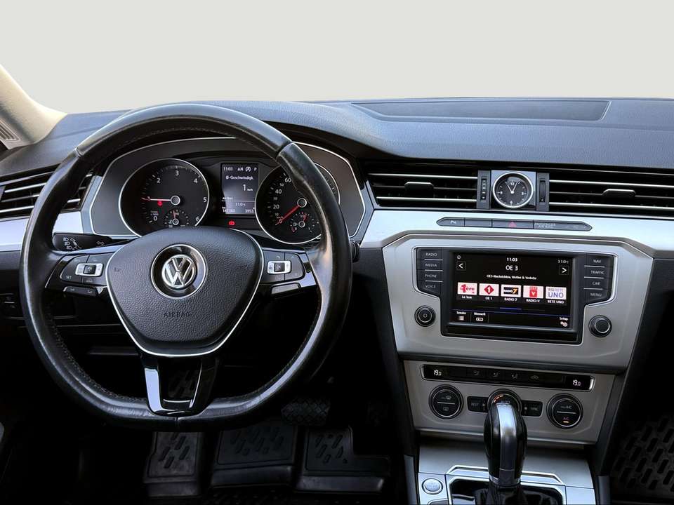 Volkswagen Passat Variant - Imagem 10