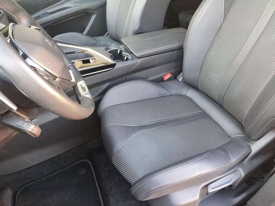 Peugeot 5008 - Imagem 12