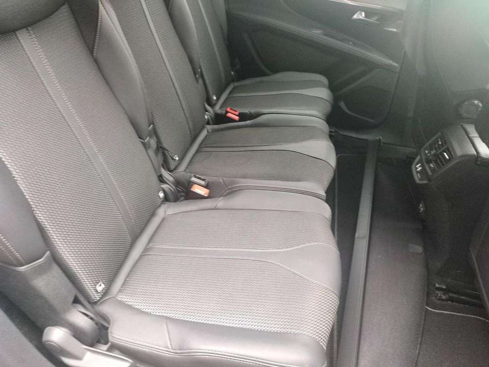 Peugeot 5008 - Imagem 9