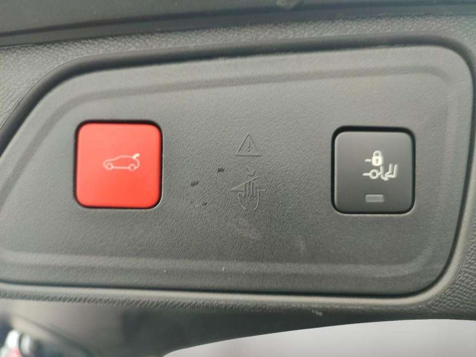 Peugeot 3008 - Imagem 8
