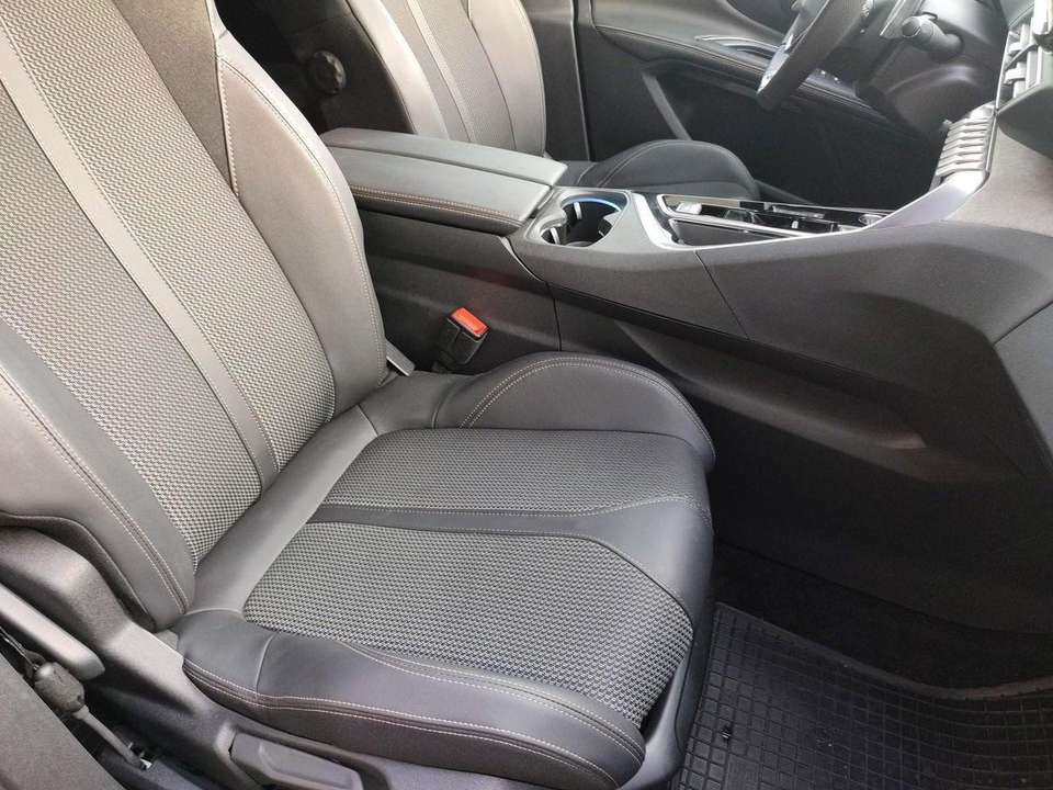 Peugeot 5008 - Imagem 12