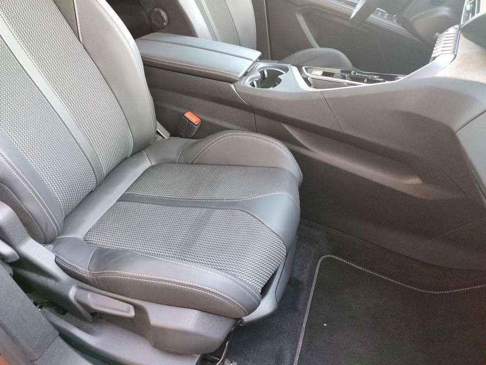 Peugeot 5008 - Imagem 12