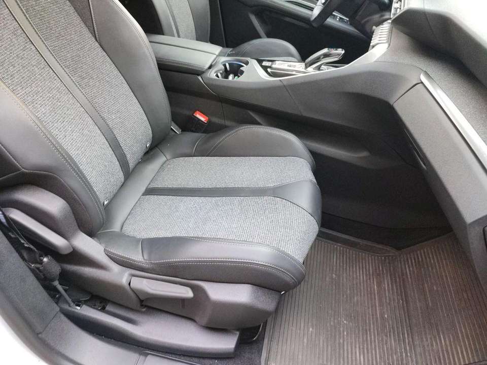Peugeot 3008 - Imagem 11