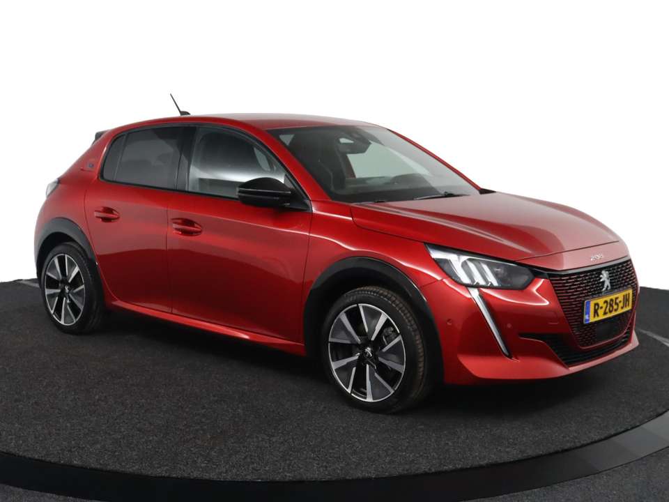 Peugeot e-208 - Imagem 11