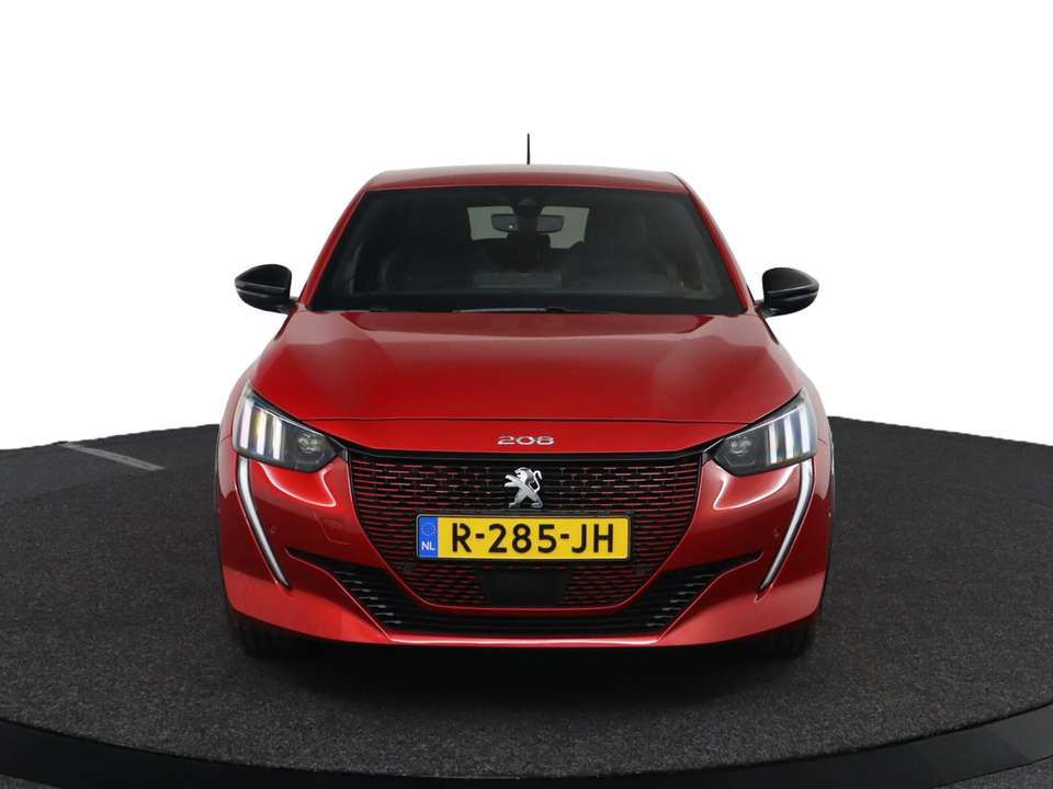 Peugeot e-208 - Imagem 12