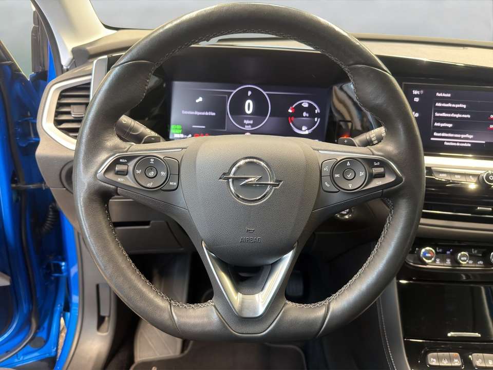 Opel Grandland - Imagem 11