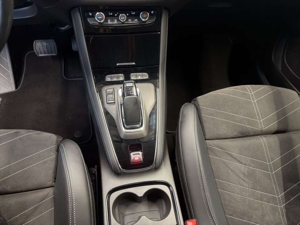 Opel Grandland - Imagem 13