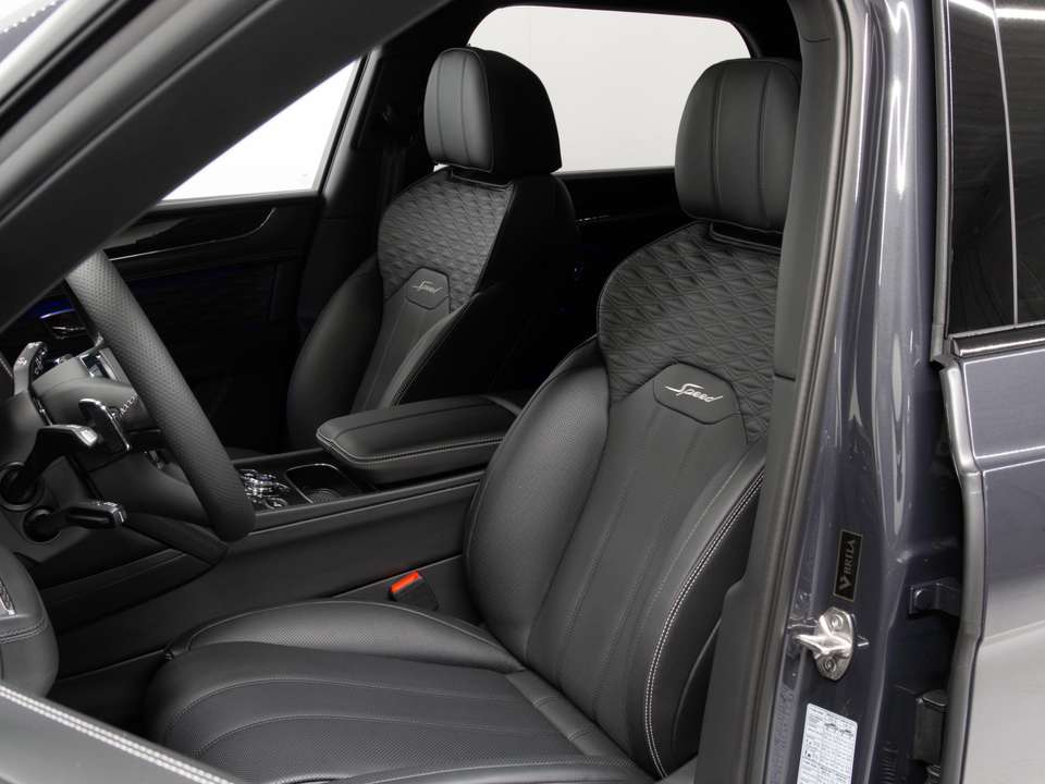 Bentley Bentayga - Imagem 14
