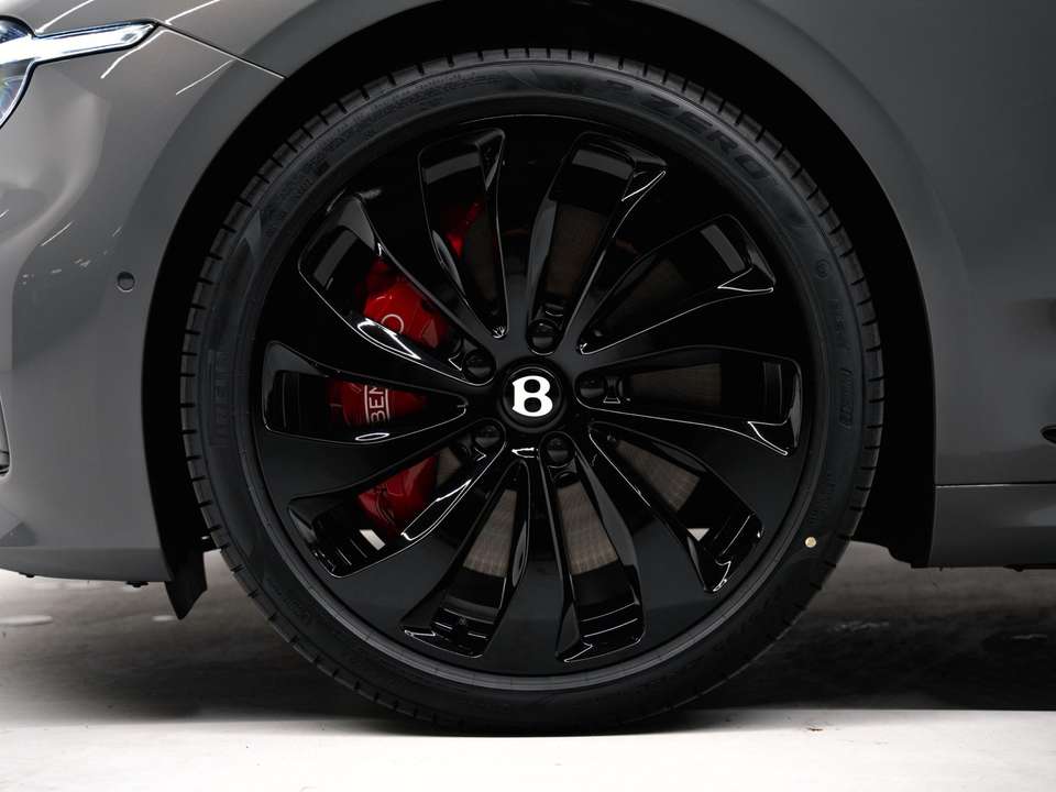 Bentley Continental GTC - Imagem 7