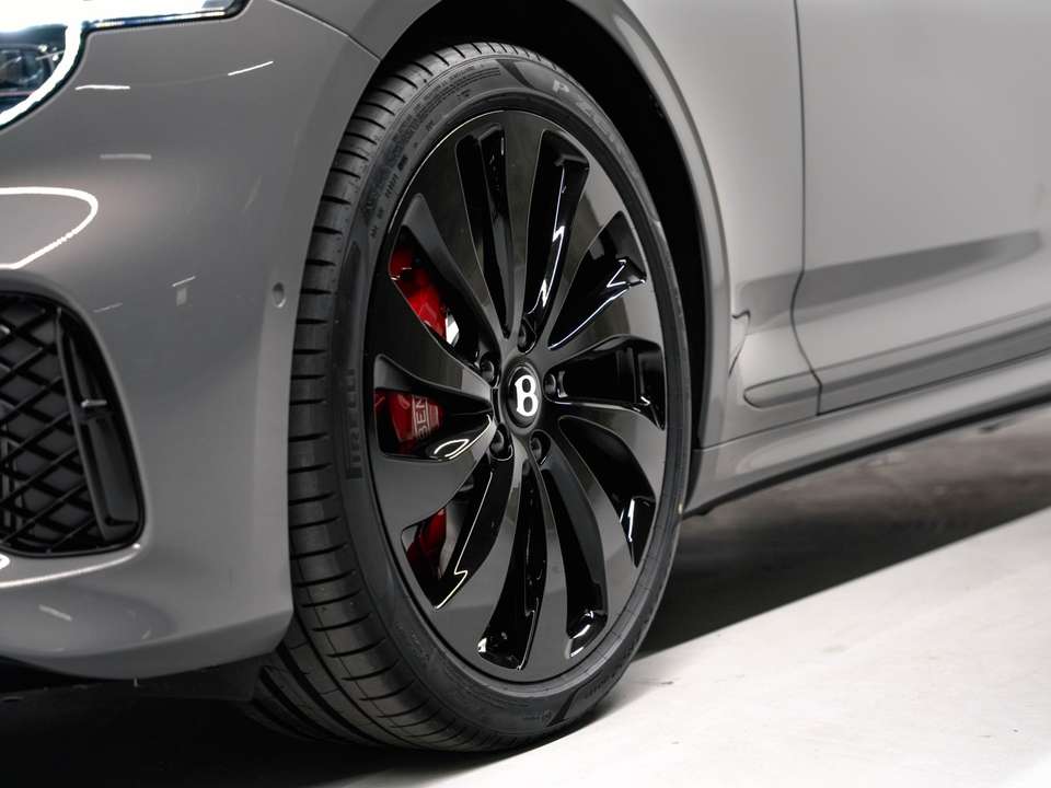 Bentley Continental GTC - Imagem 8