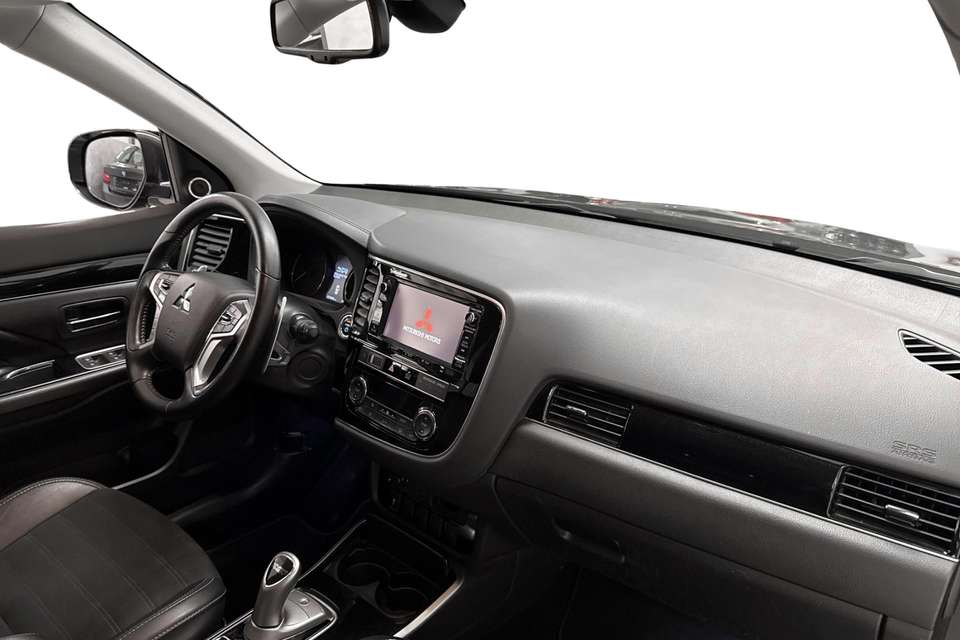 Mitsubishi Outlander - Imagem 5