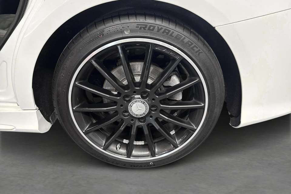 Mercedes-Benz CLA 200 - Imagem 8