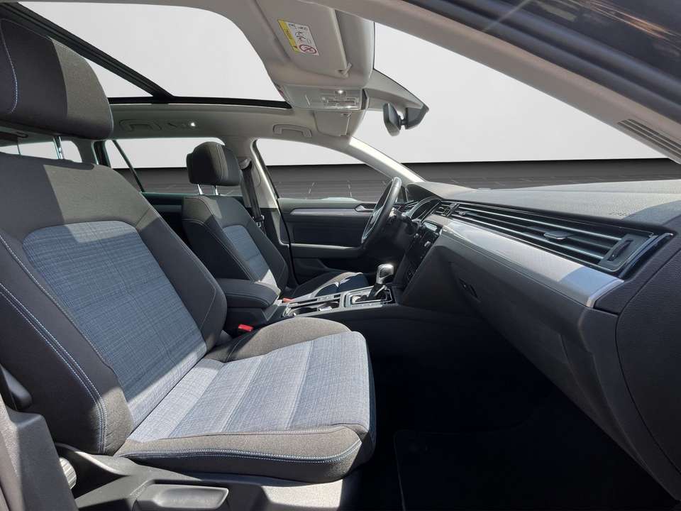 Volkswagen Passat Variant - Imagem 4