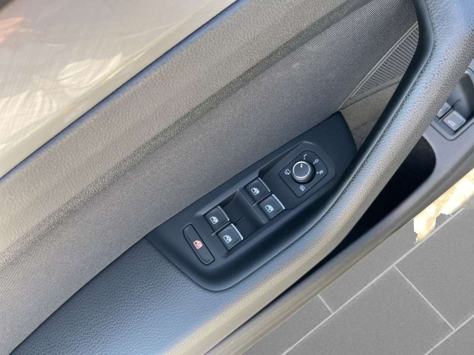 Volkswagen Passat Variant - Imagem 13