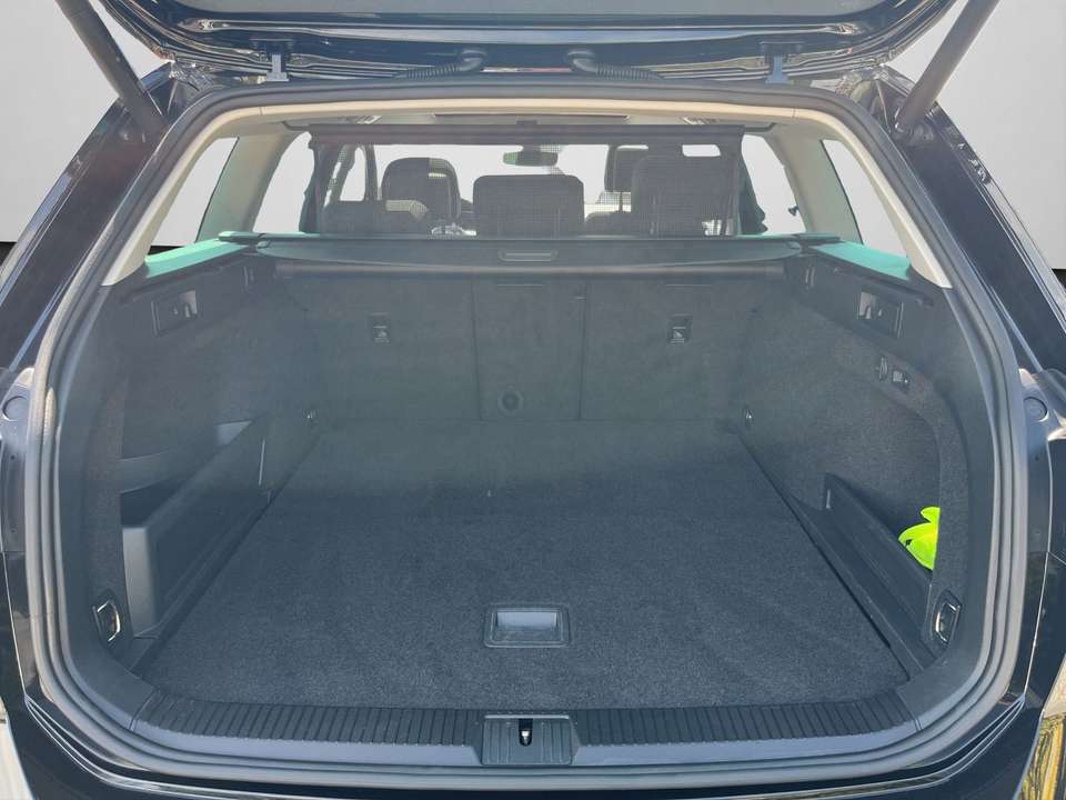 Volkswagen Passat Variant - Imagem 15
