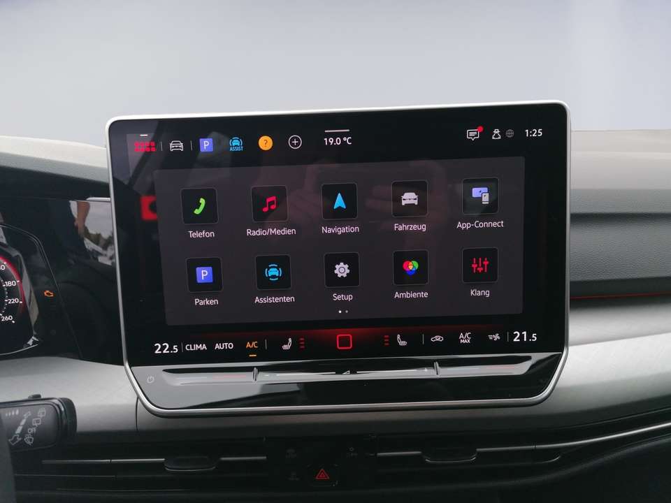 Volkswagen Golf Variant - Imagem 15