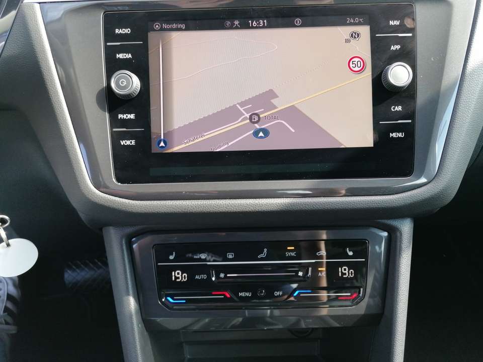 Volkswagen Tiguan Allspace - Imagem 15