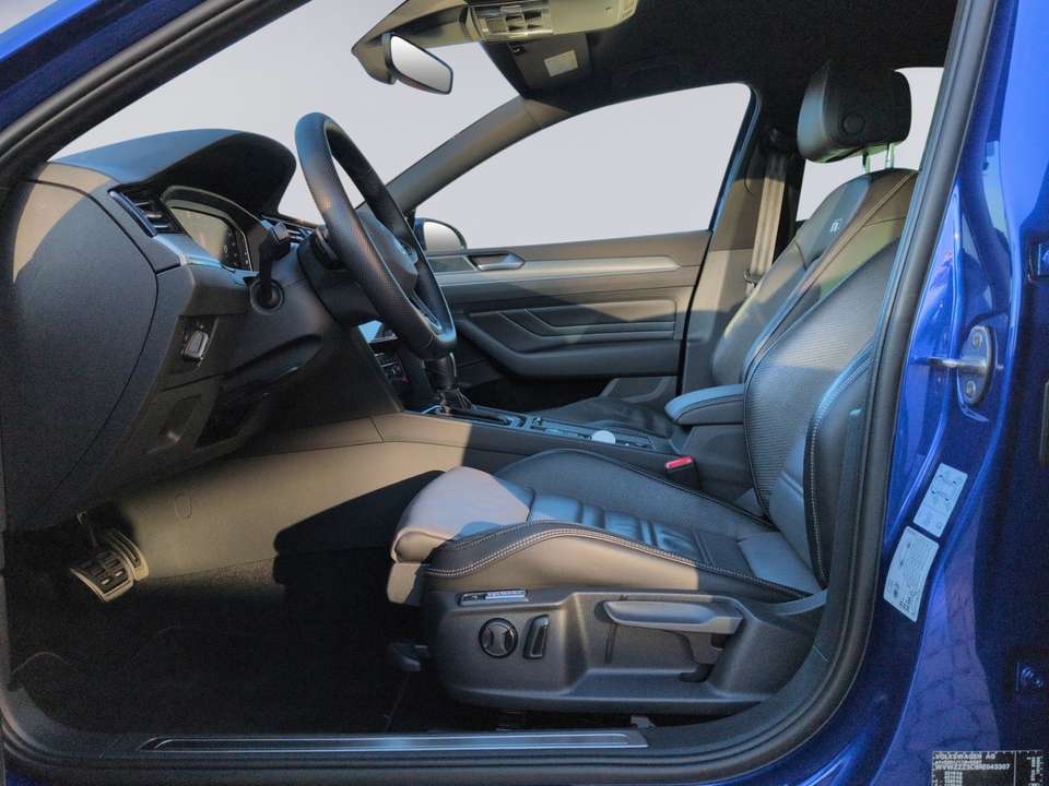 Volkswagen Passat Variant - Imagem 13