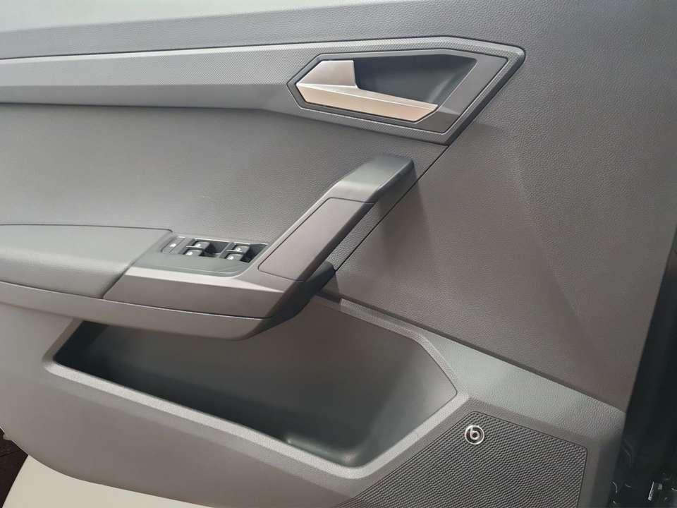 SEAT Ibiza - Imagem 12