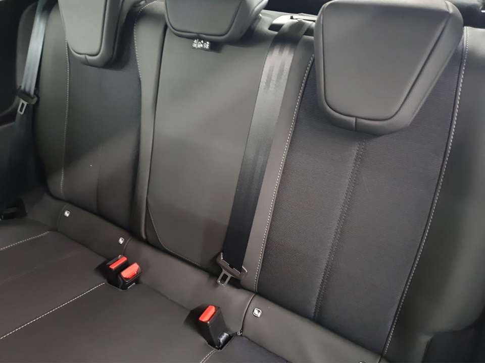 Opel Corsa - Imagem 13