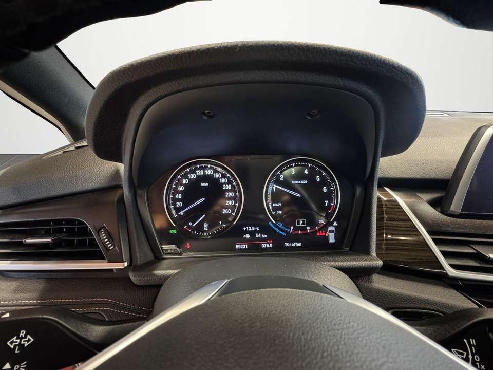 BMW 220 - Imagem 13