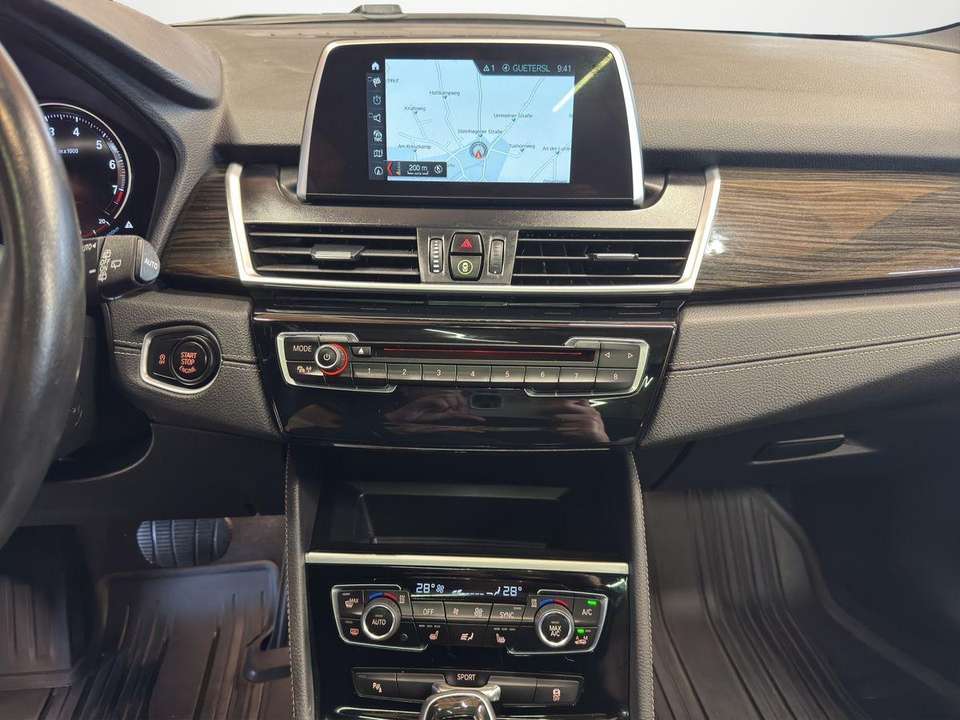 BMW 220 - Imagem 14