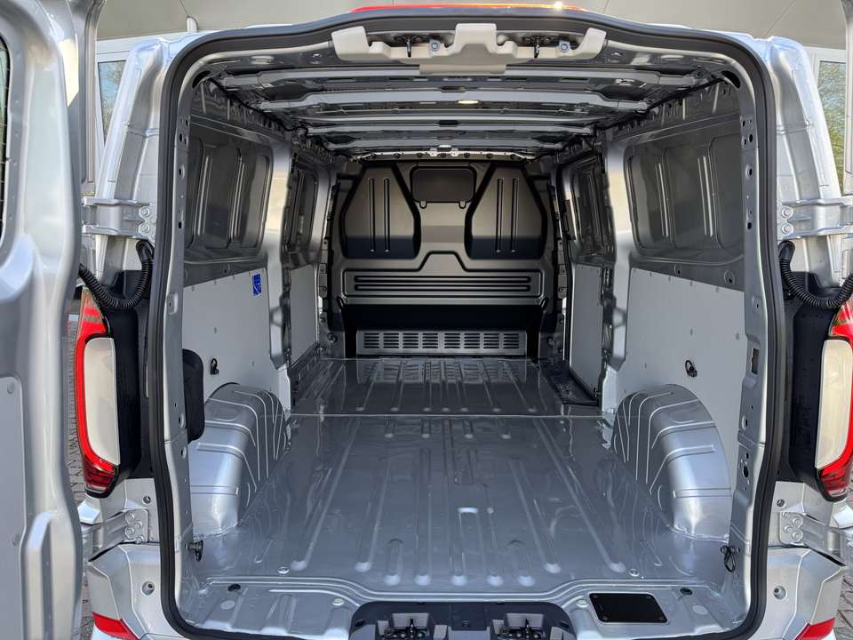 Volkswagen Transporter - Imagem 11