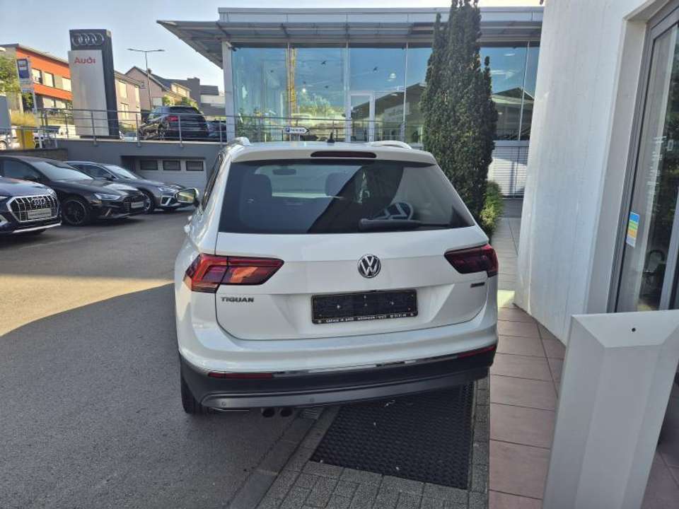 Volkswagen Tiguan - Imagem 4