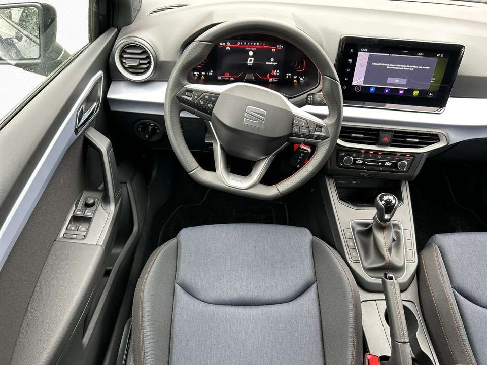SEAT Ibiza - Imagem 10