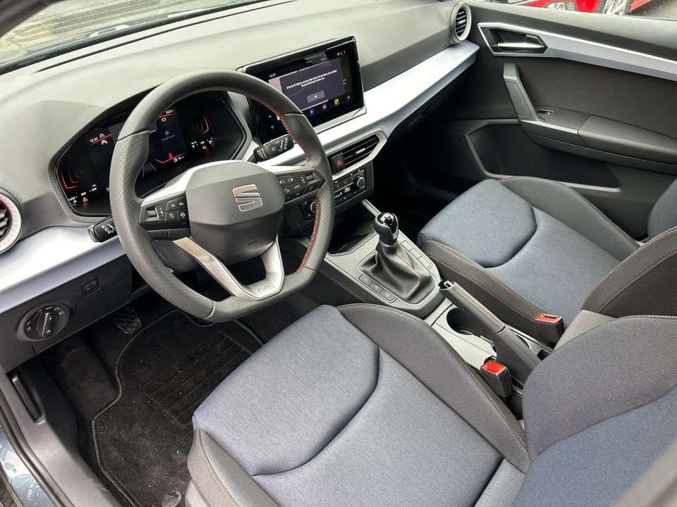 SEAT Ibiza - Imagem 12