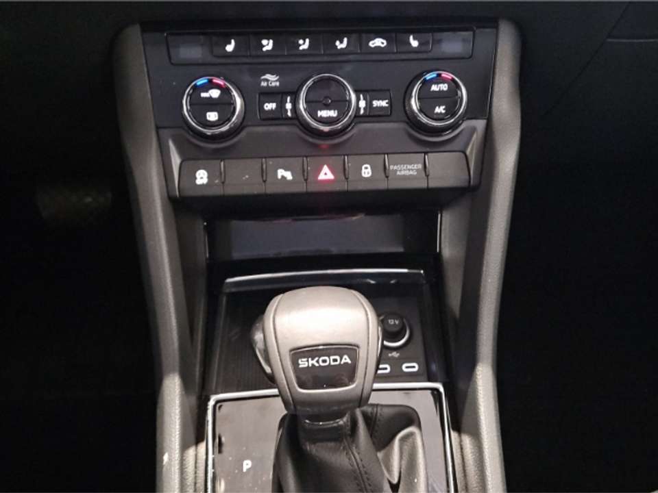 Skoda Karoq - Imagem 14