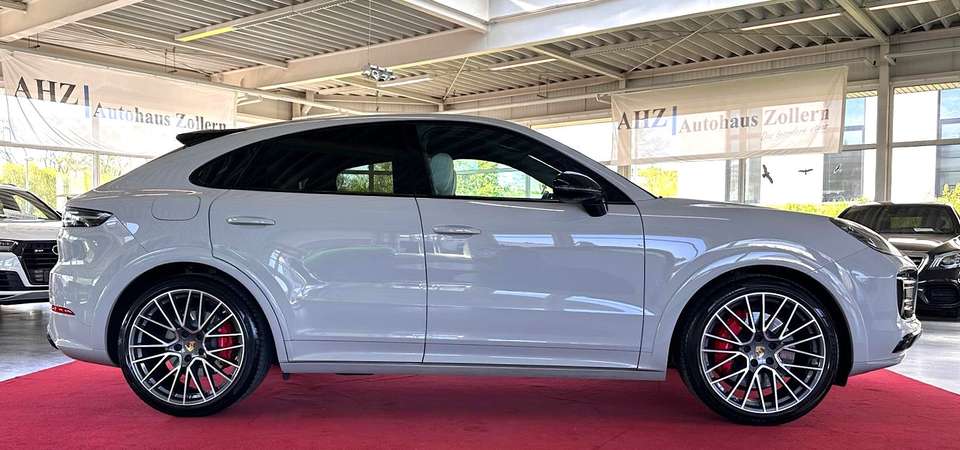 Porsche Cayenne - Imagem 2