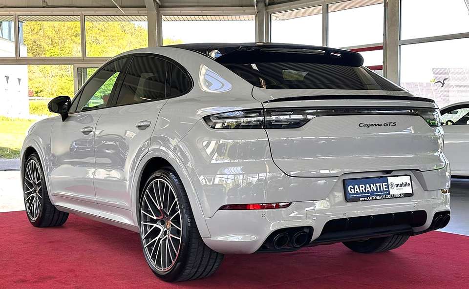 Porsche Cayenne - Imagem 5