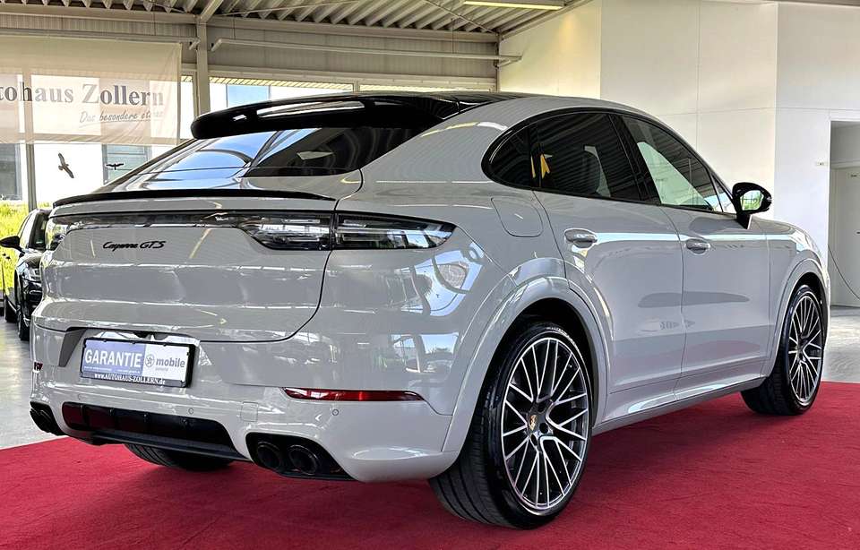 Porsche Cayenne - Imagem 7