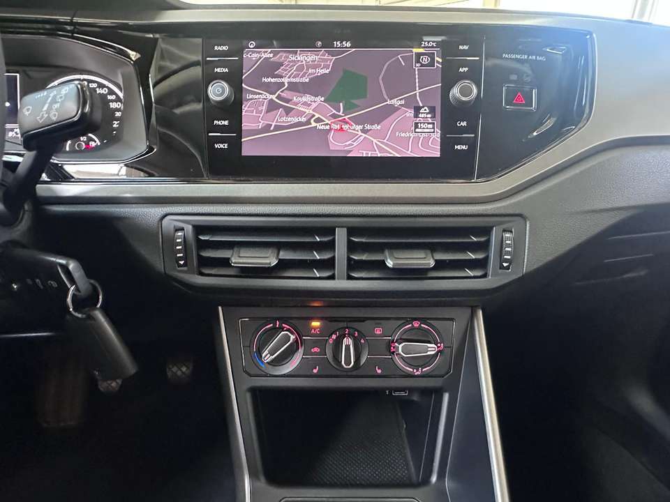 Volkswagen Polo - Imagem 11