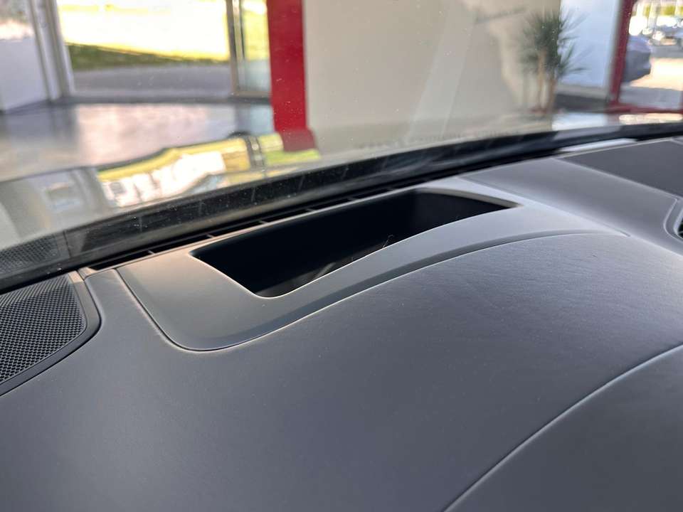 Porsche Cayenne - Imagem 12