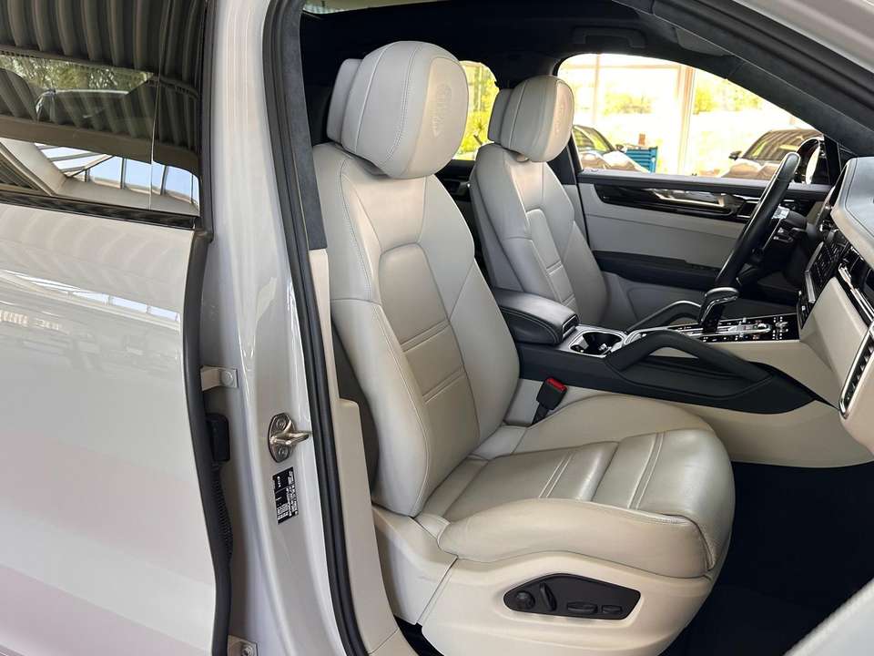 Porsche Cayenne - Imagem 15